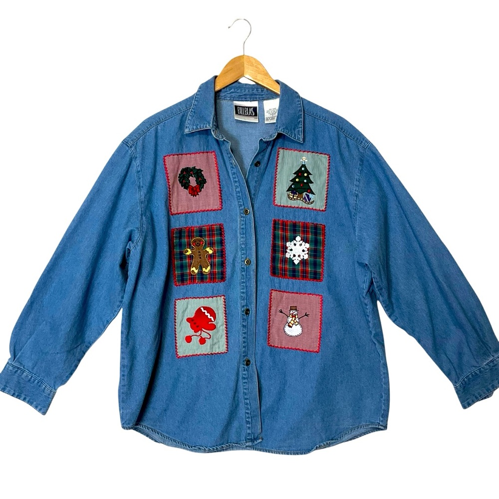 BILL BLASS sz Large Denim Shirt Button Front Christmas Patches Soft Blue